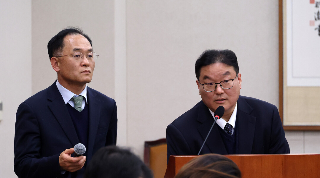 국조특위 답변하는 강백신·엄희준 검사...